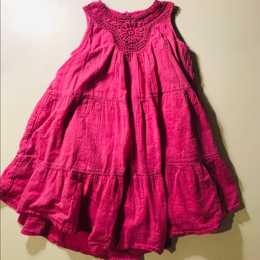 Girls 4T Old Navy summer dress with crochet collar